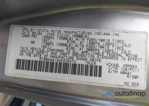 2004 Toyota Tundra Sr5 z USA, uszkodzony, nr VIN 5TBBN44144S435474